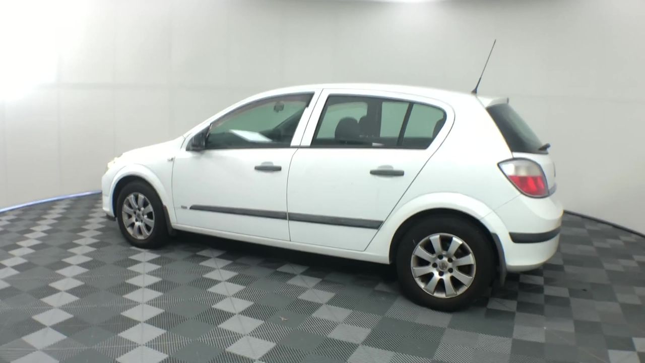 Rawson's Retreat Merlot (6x 750mL), SA.