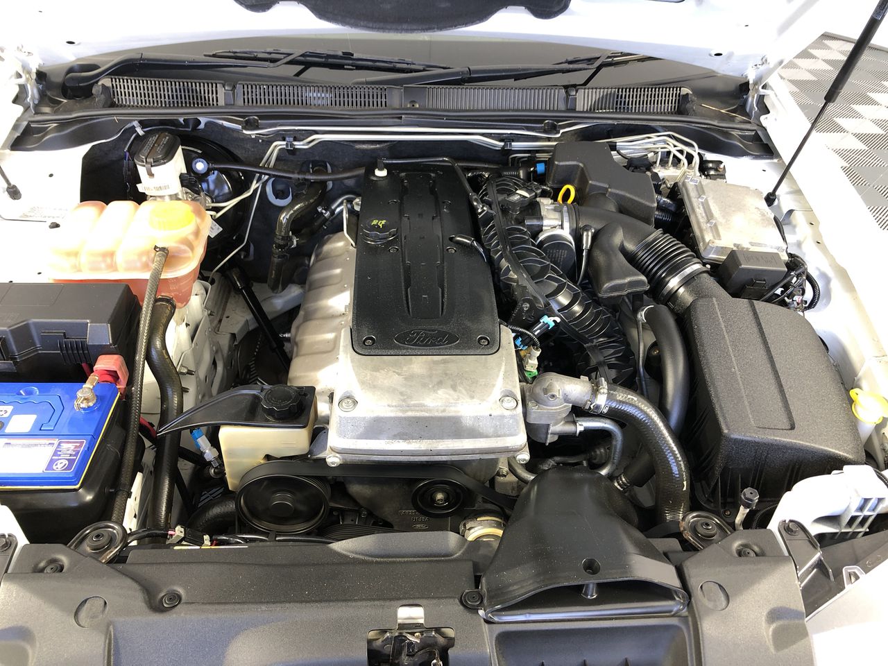 REMINGTON AIRvive 2-in-1 Air Styler, AS8930AU.