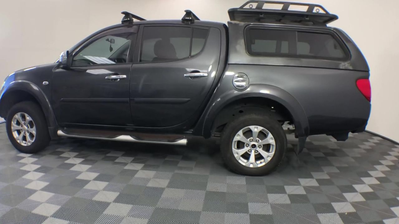 REMINGTON Personal Haircut Kit, HC70A, Corded, 12-Piece Pack: Hair Clipper,