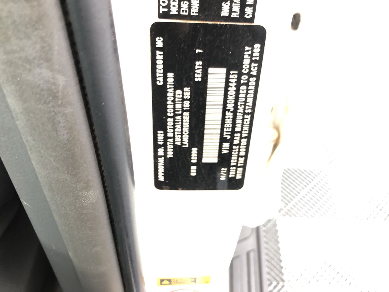 Dreambaby Discovery Metal Baby Gate, Extra-Wide 3-Panel Walk-Through Gate f