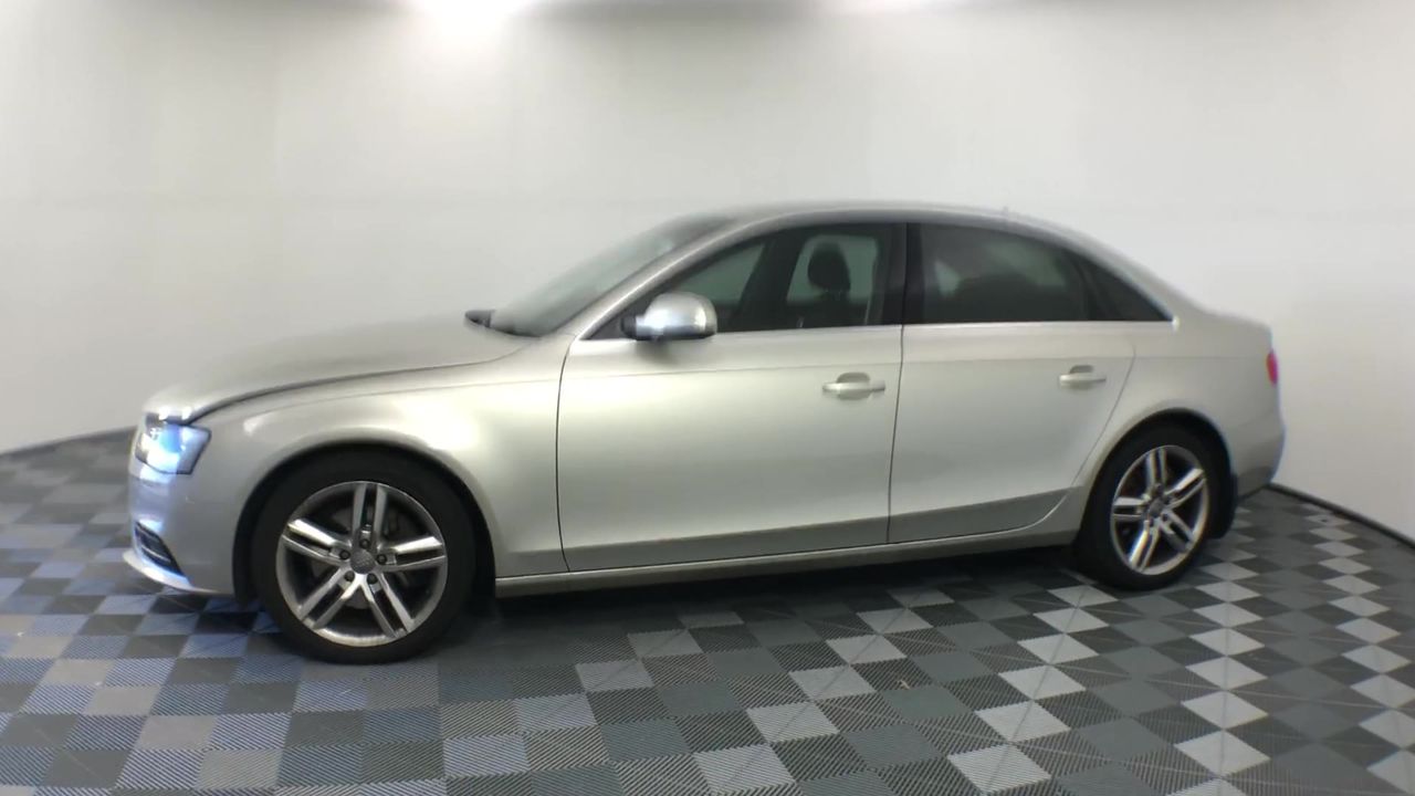 PHILIPS 5000 Series Hair Dryer, BHD530/00, Pearl Peach. NB: Minor use - tes