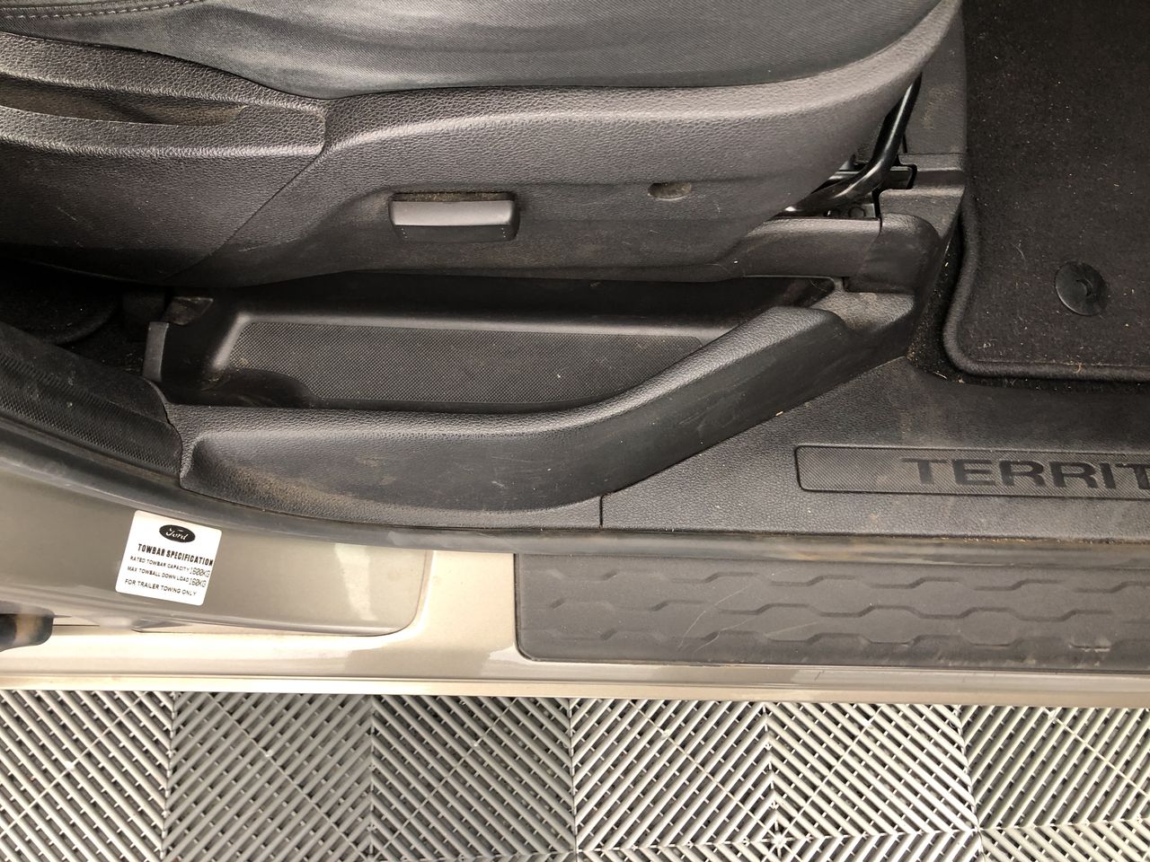 18K/Italy  Gold Filled Bangle -(stamped 18K/Italy)-Warranty Quality