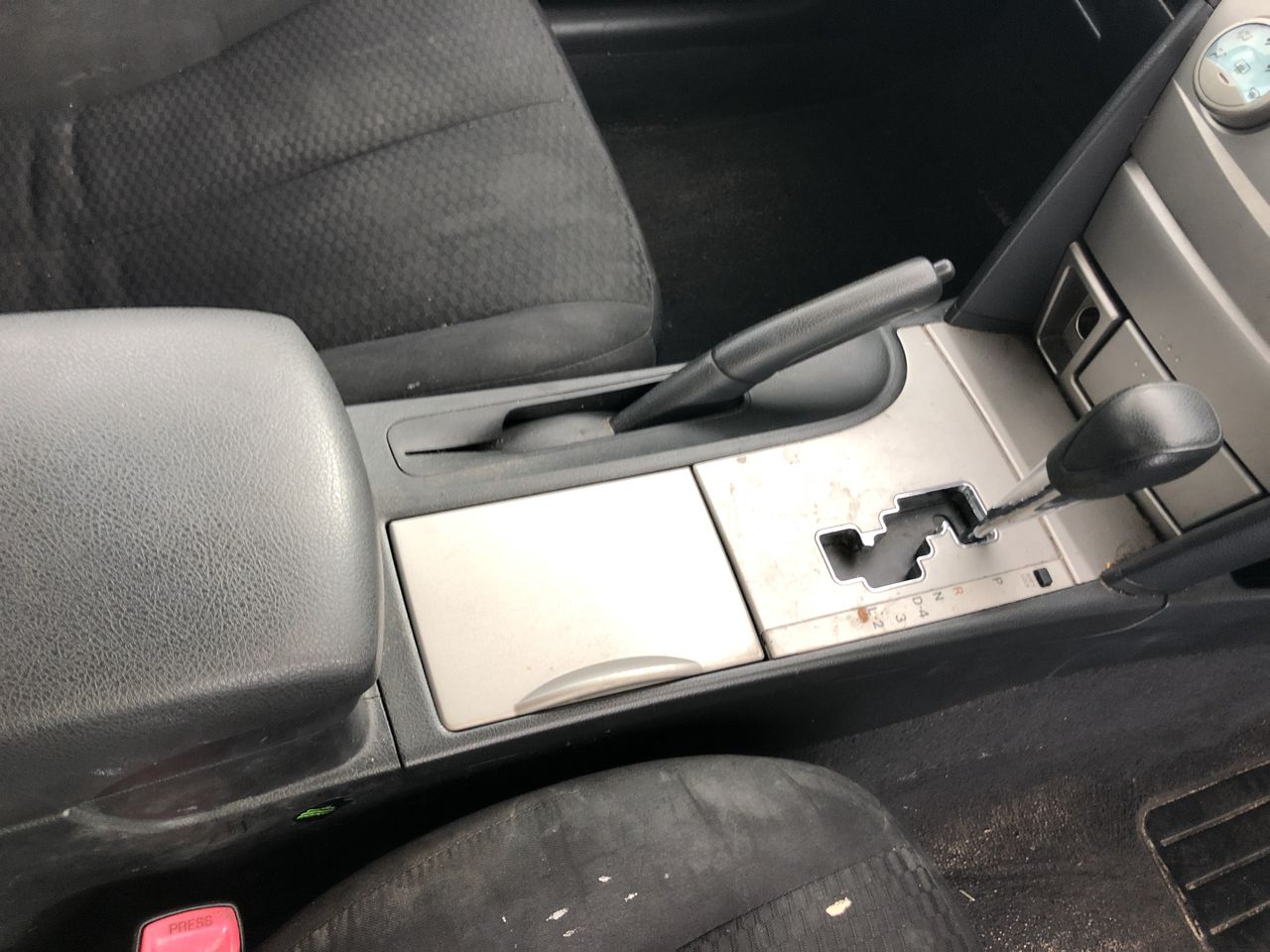 6mm Dyed & Heated Turquoise Gemstones Beaded Bracelet.