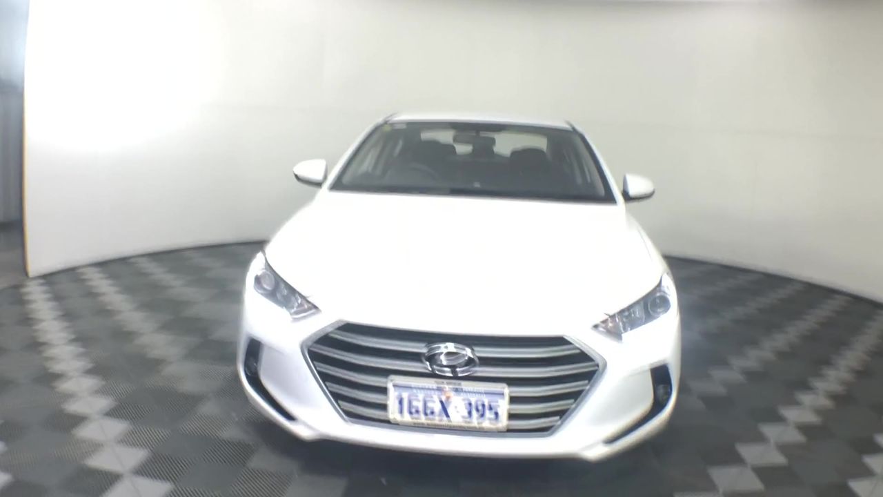 Stunning 18ct Yellow Gold Plated Cherub Pendant