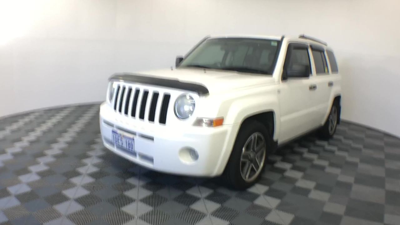 COLGATE Blast Water Flosser, Cordless, Water Resistant, Rechargeable, Home