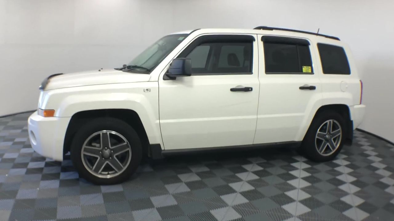 SSAINT Twenty Two Eau De Parfum, 100mL. NB: Damaged packaging.