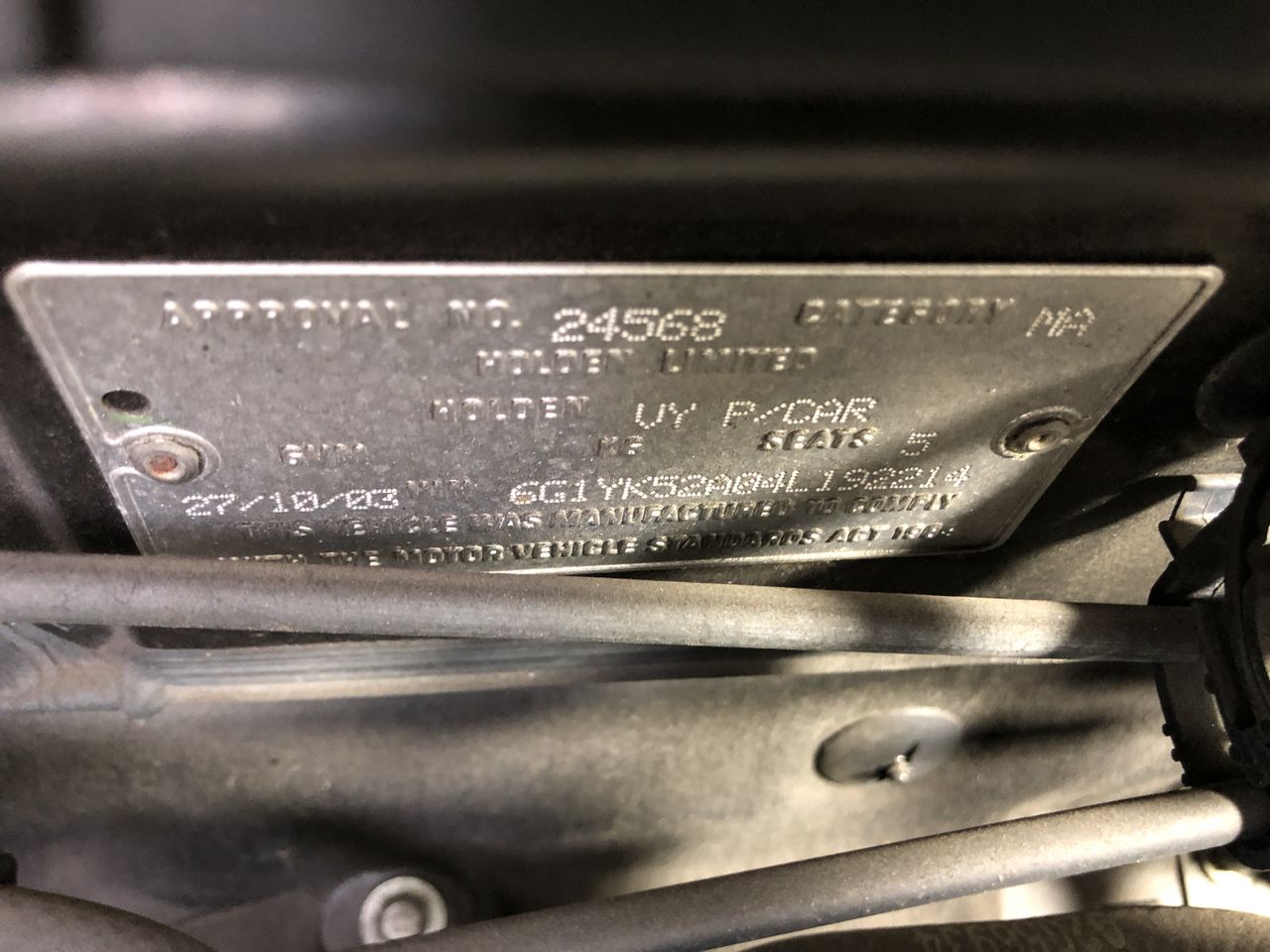 LUMENA Stand 4 Cordless Desk Fan, 2-Piece, White & Green. NB: Used, not in