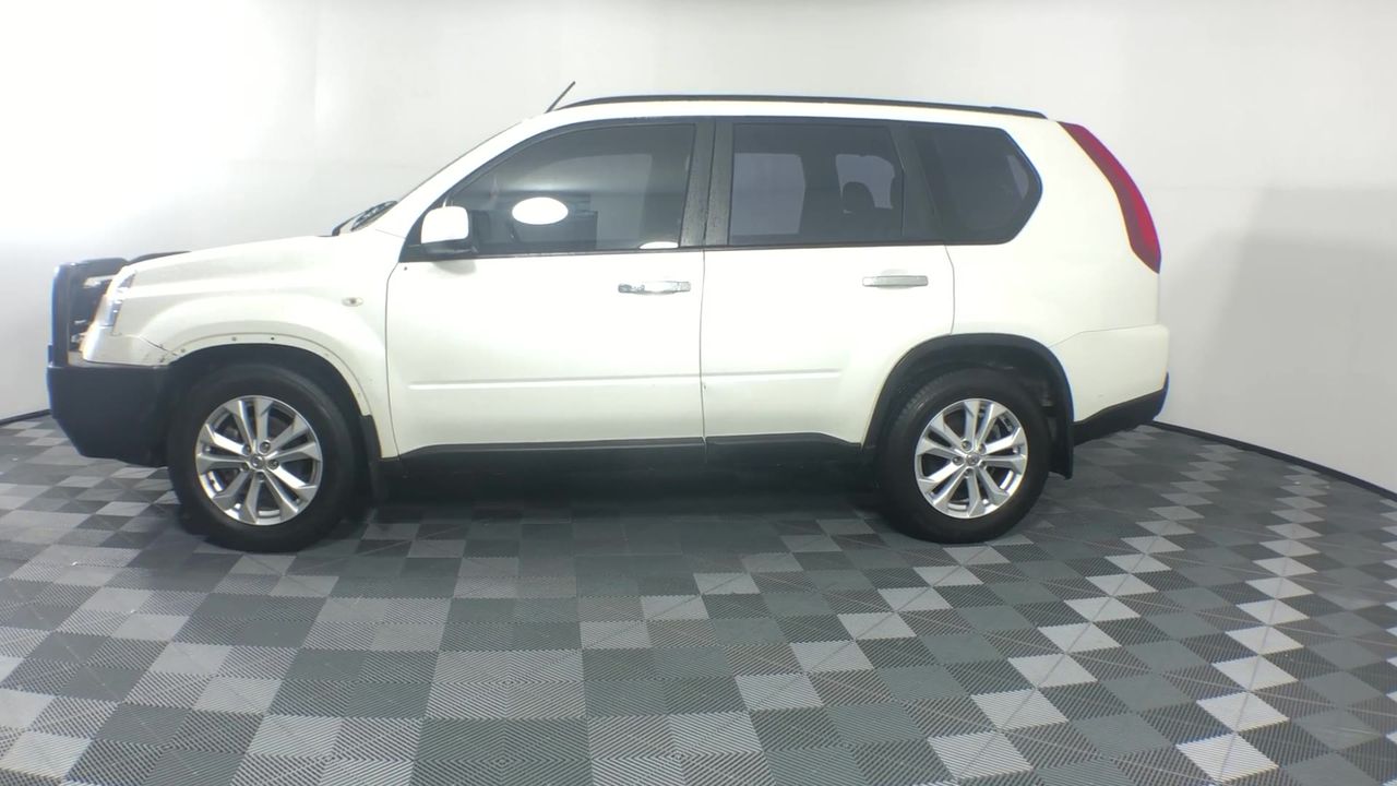 Box of 112pc U BY KOTEX Ultrathins Regular Pads w/ Wings. N.B: Damaged pack