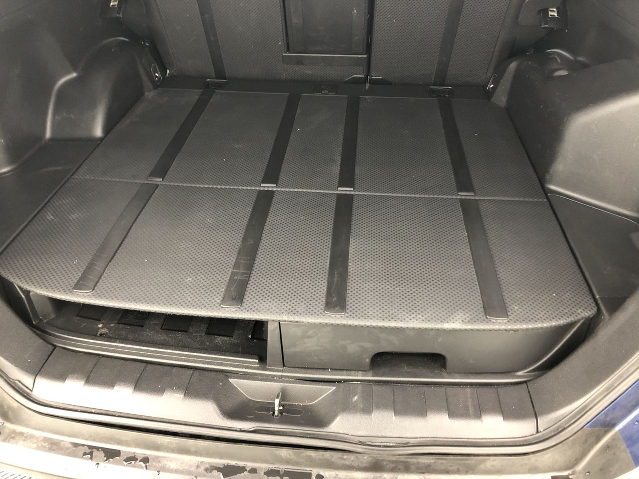 Rhodium Plated Men's Band Ring (4mm) - US Size 9