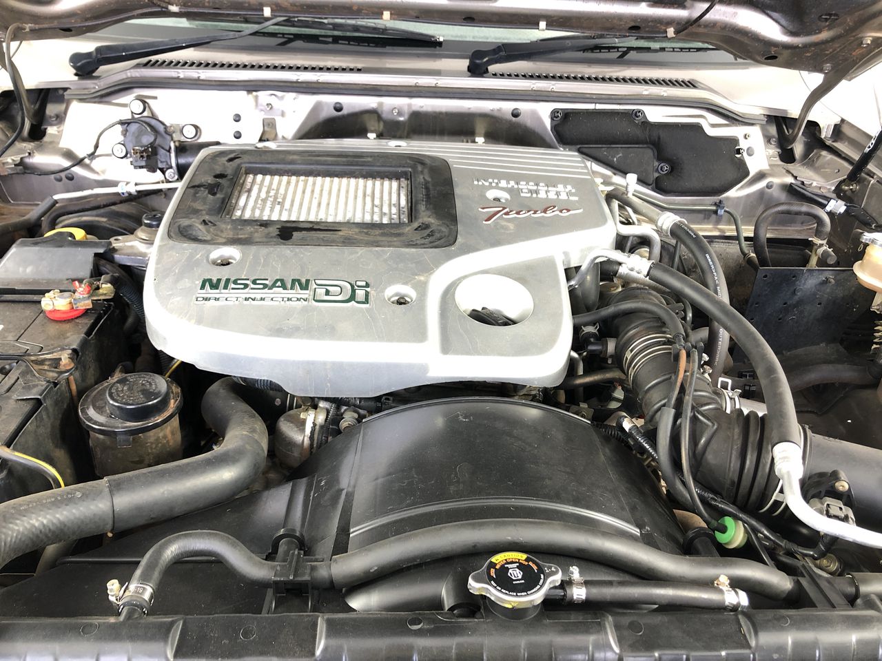 Solid 925 Sterling Silver 6mm Stud Earrings Feat. 2 Crystals by Swarovski®