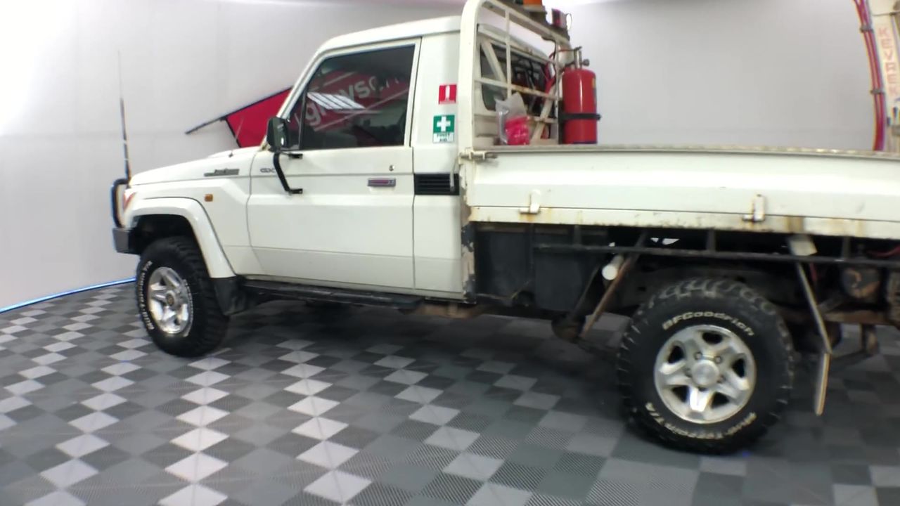 GILKON Laptop Mobile Trolley