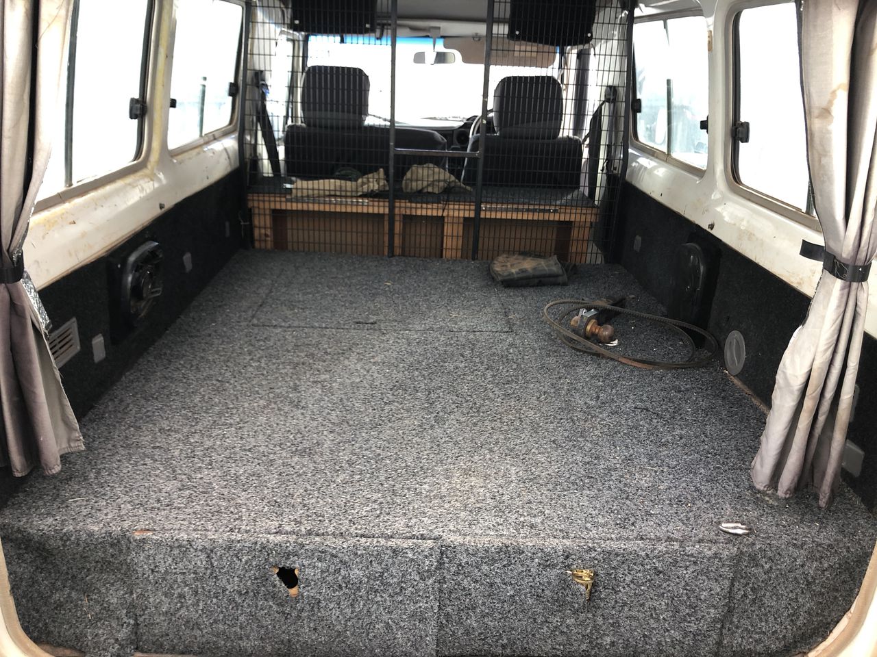 2025 ALIEN Colour Silver Stunner 43 mm Coin C.O.A. LTD 5000