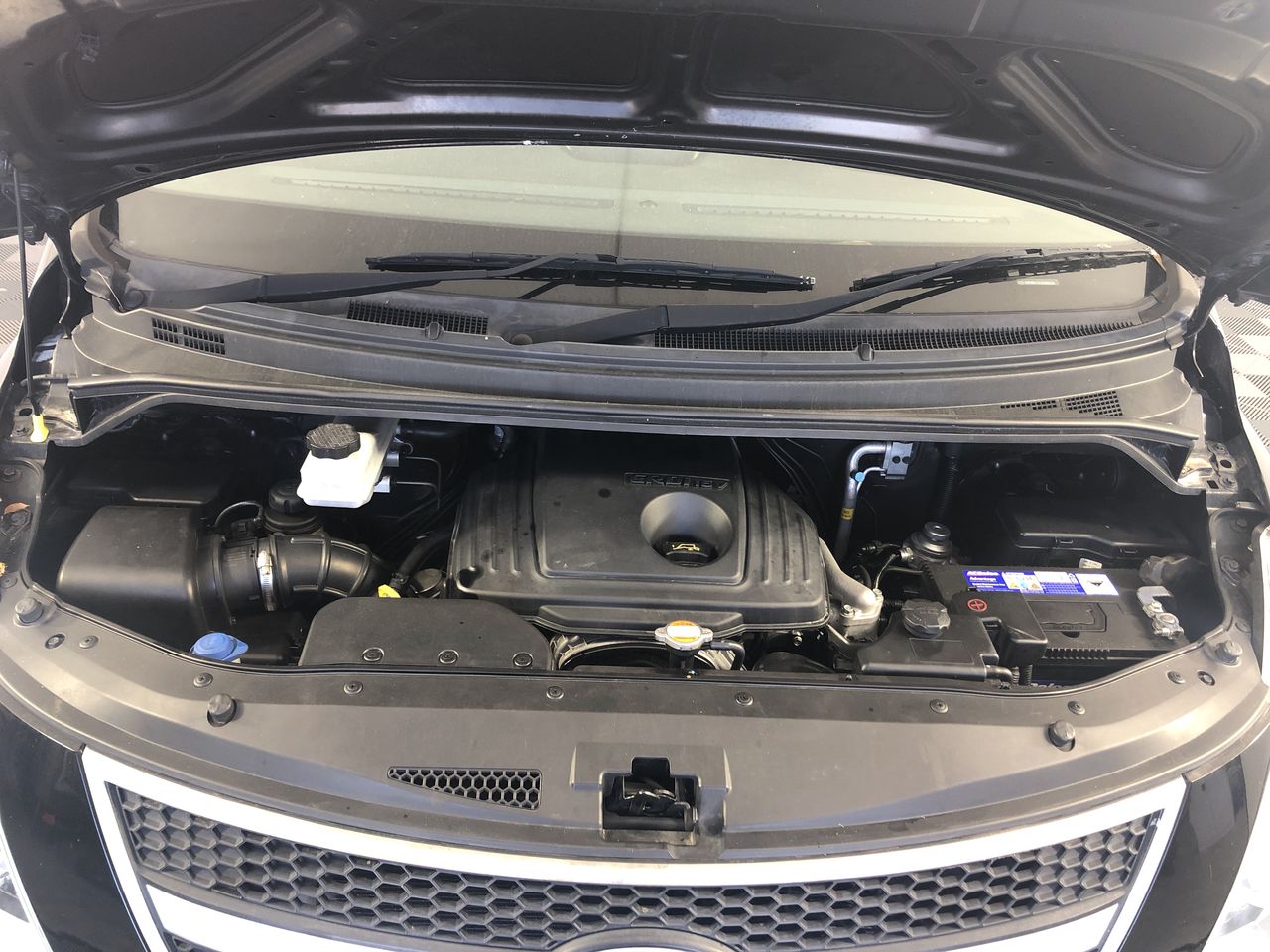 650mm Wide Grain Rolls with Motor and Hopper Suit (Crumble Rolls)