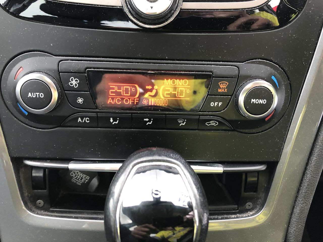 Yellowtail Chardonnay (6 x 750mL), SE, AUS.