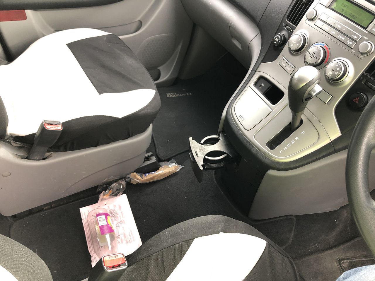 Elephant in the Room Buttery Chardonnay (6x 750mL).