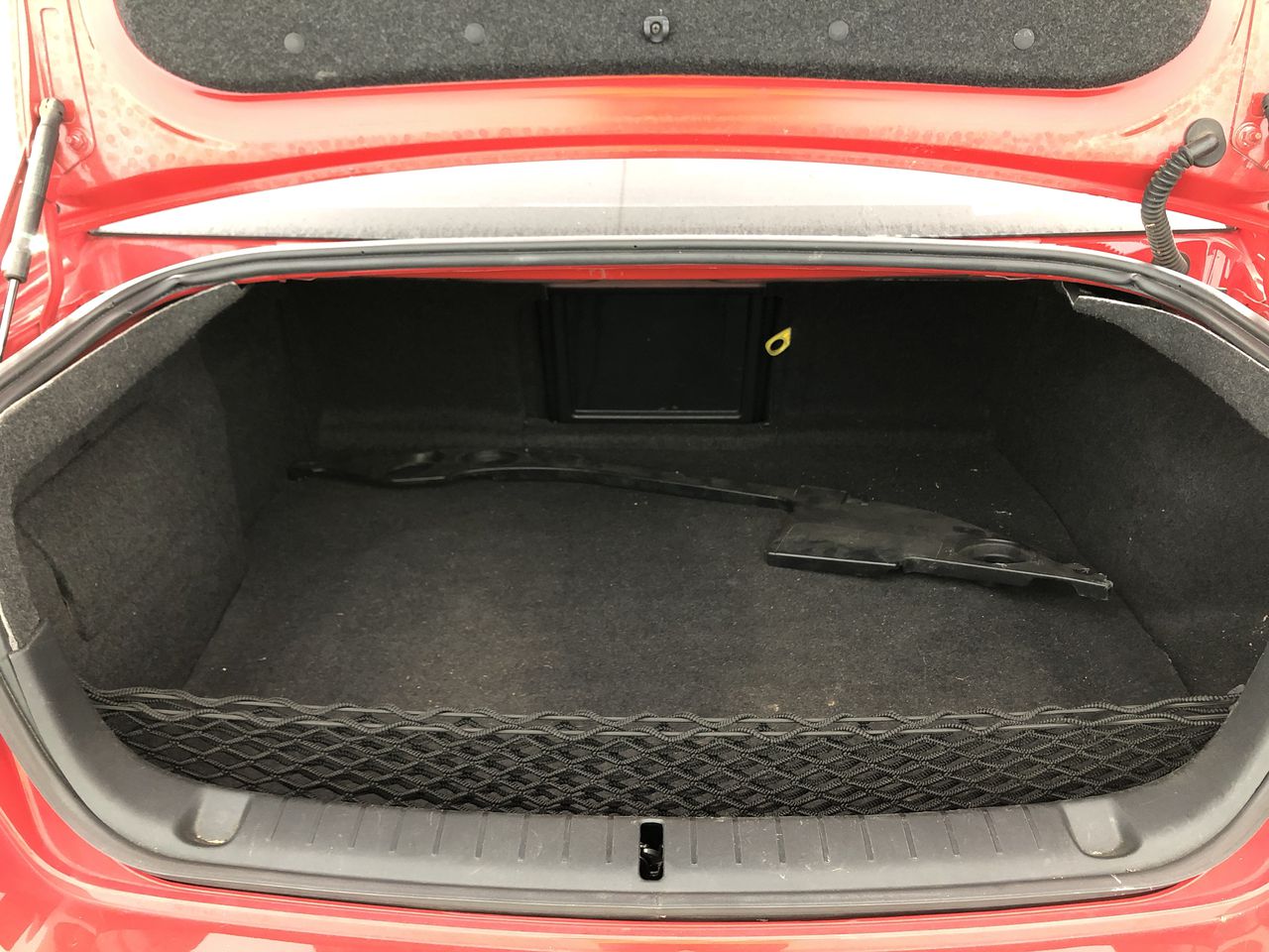 Jules Roy Chardonnay 2023 (6x 750mL), France.