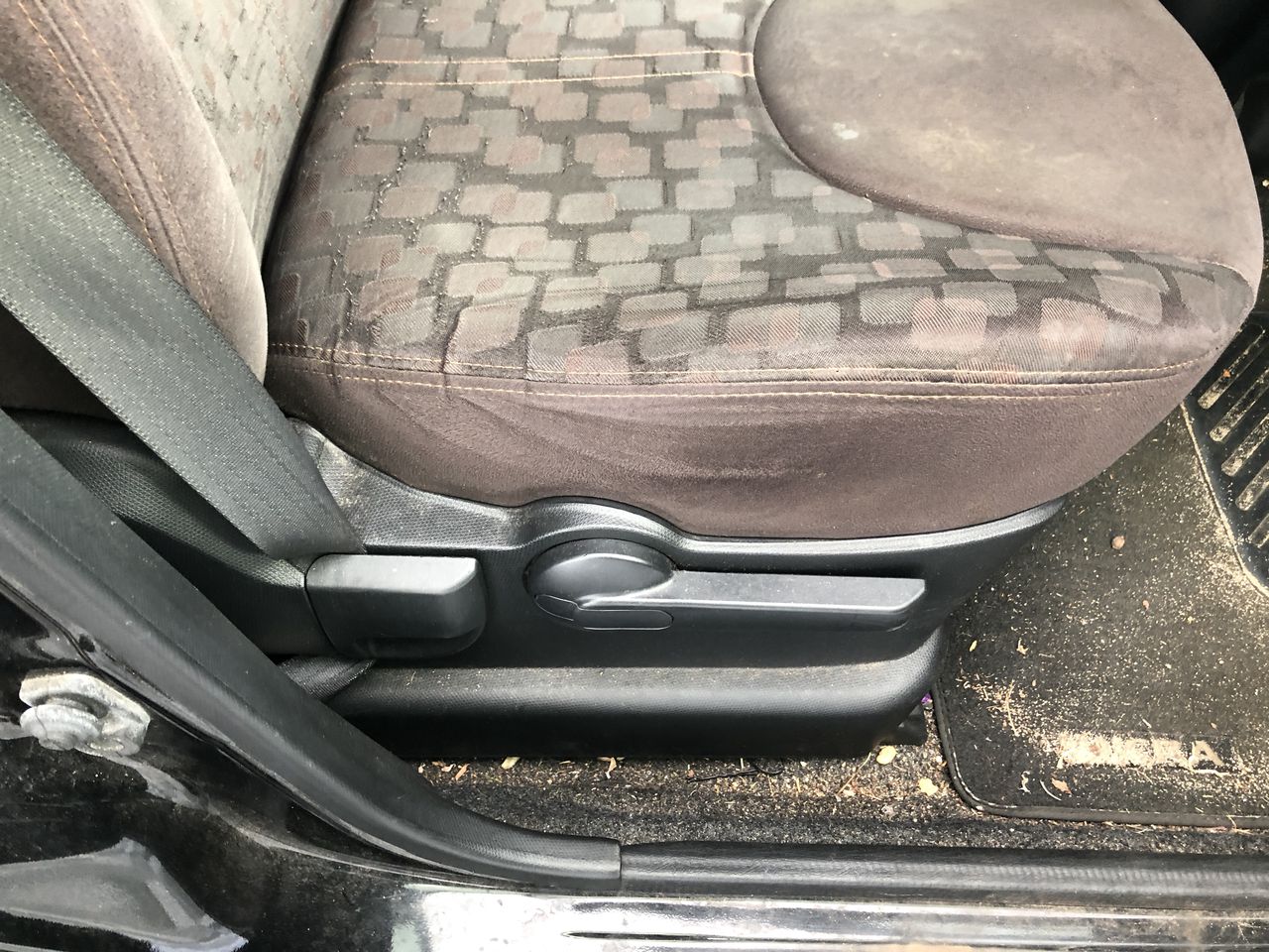 Night Merchant Vodka Lime And Soda Cans (24x 250mL) NSW