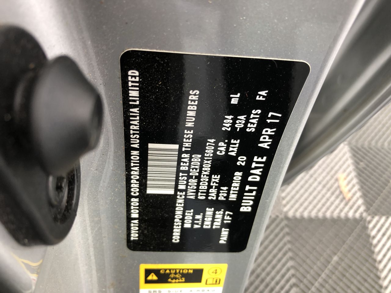 Unused Curved Shower and Toilet Block