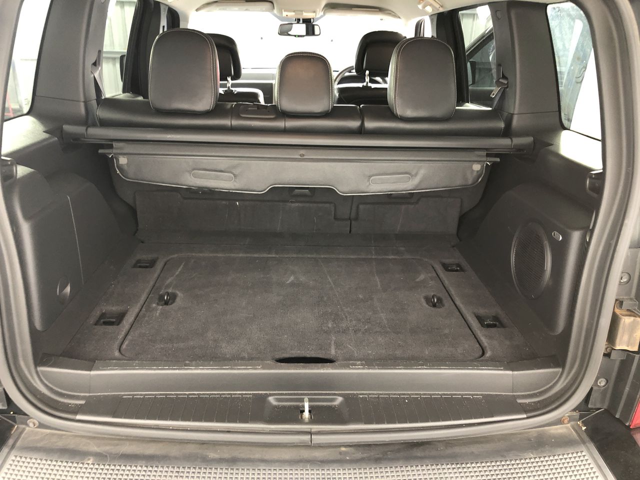 MONDETTA Women's Active Mixed Media Jogger, Size M, Black.