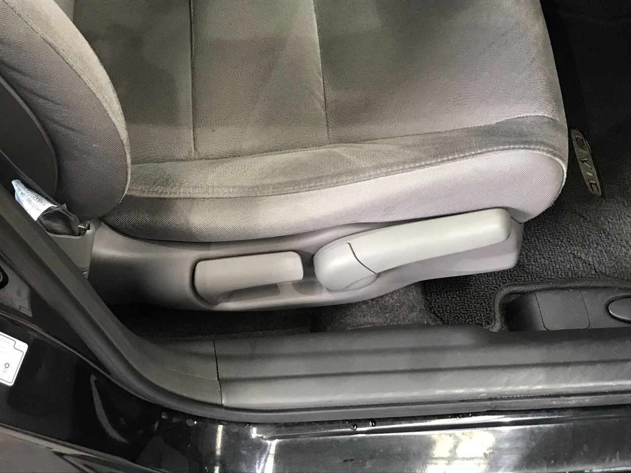 SAMSUNG Galaxy Buds3 Pro Wireless Earbuds, Silver. NB: Used.