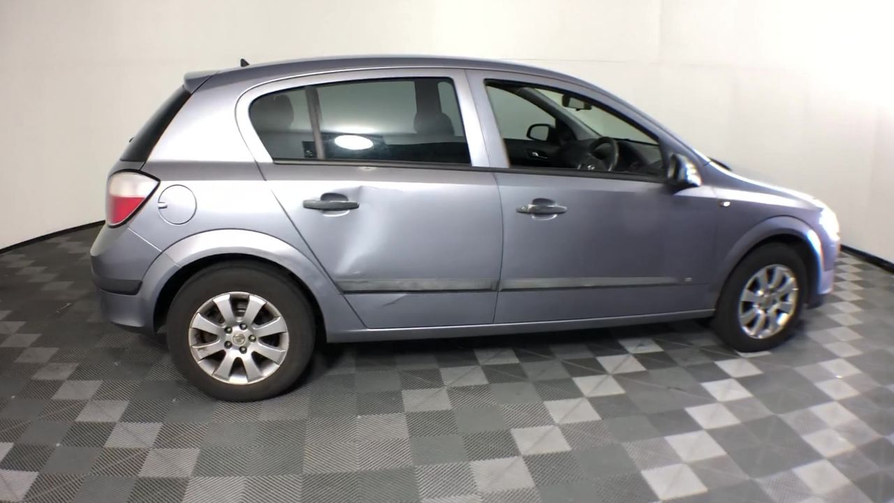 Omron HEM7143T1 Bluetooth Clinically Validated Standard Upper Arm Blood Pre