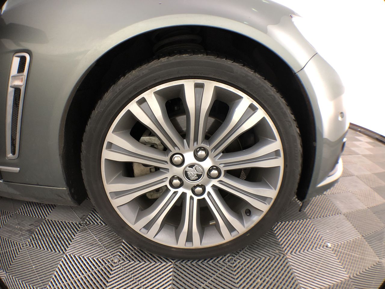 Seppelt The Great Entertainer Chardonnay Pinot Noir NV (6x 750mL).