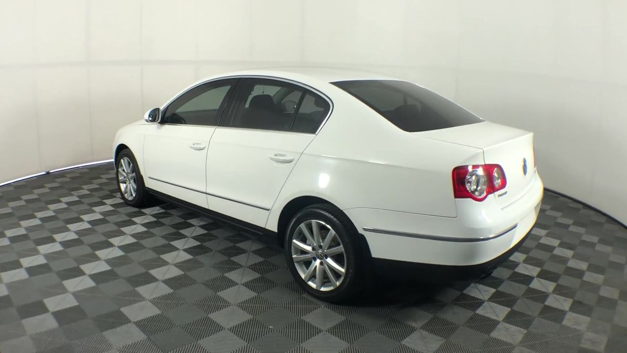 Upside Down Prosecco NV (6x 750mL).