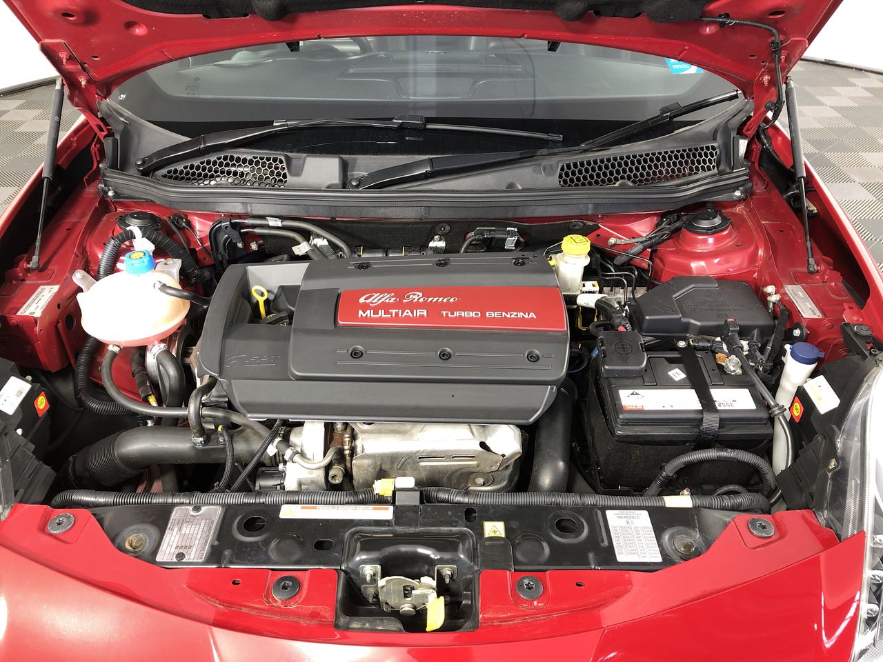 2014 Jeep Grand Cherokee Limited (4x4) WK Automatic - 8 Speed Wagon