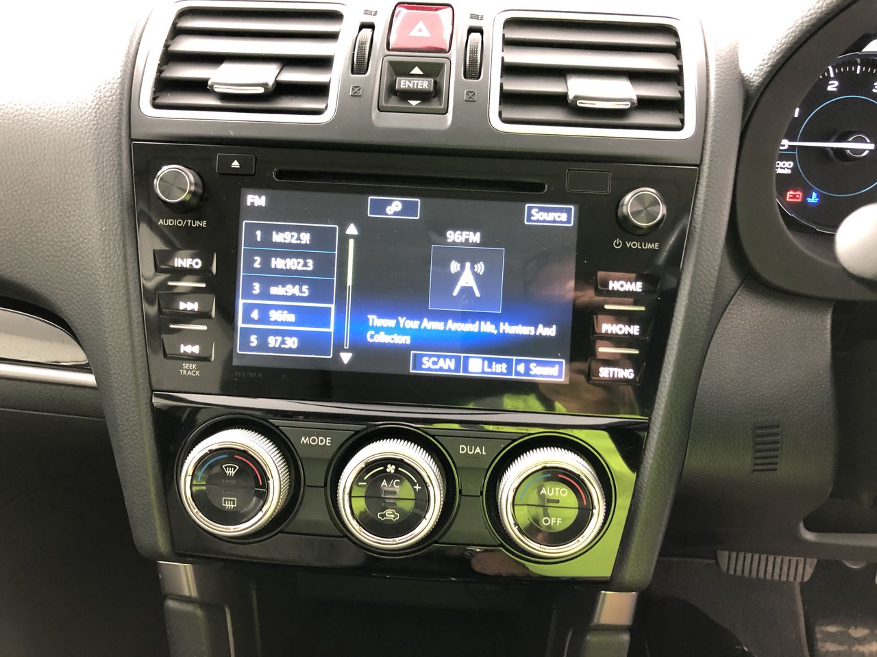 Casio LK-120 Electronic Keyboard