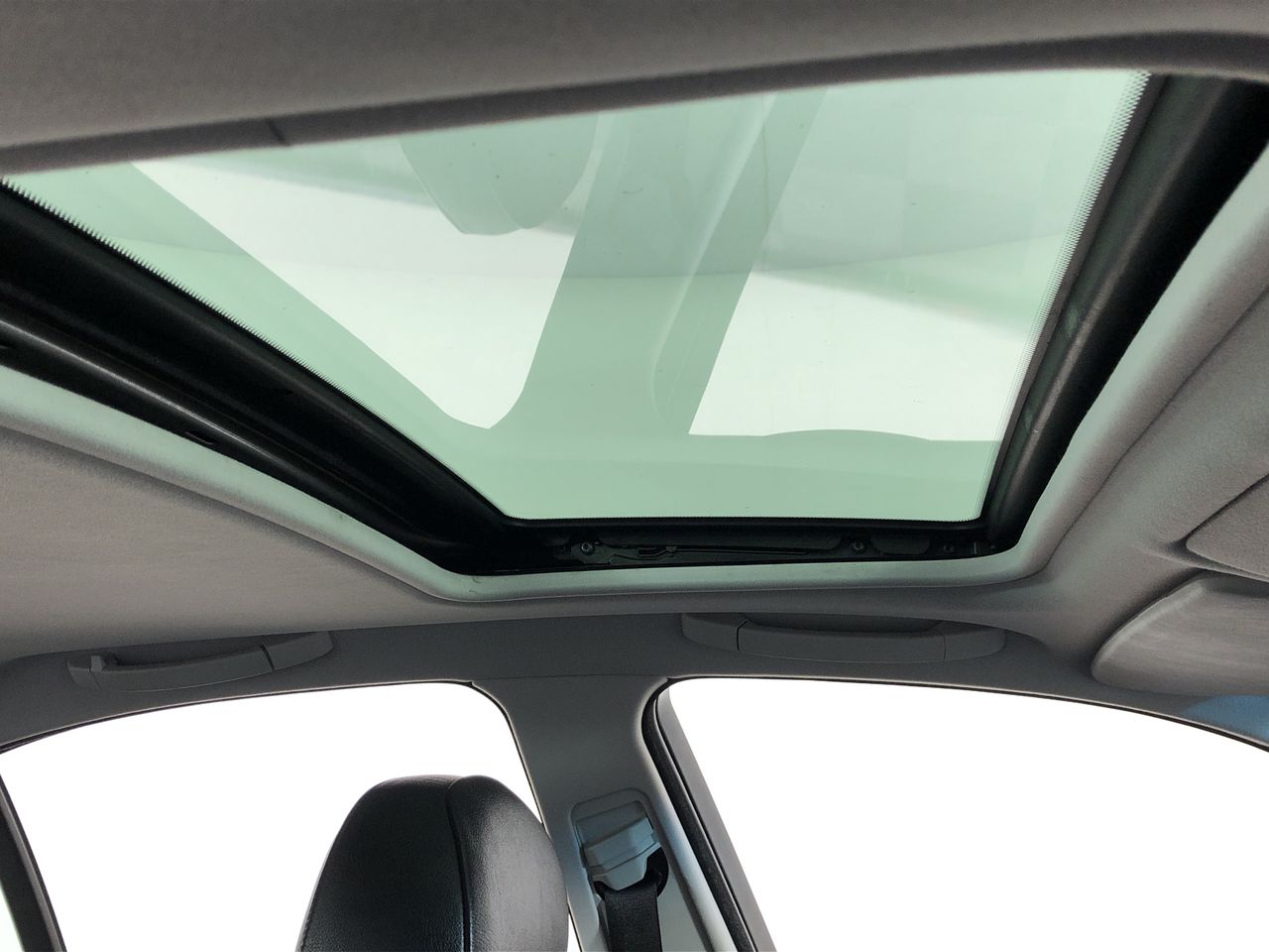 Redbank Emily Brut Cuvee NV (6x 750mL) King Valley, VIC.