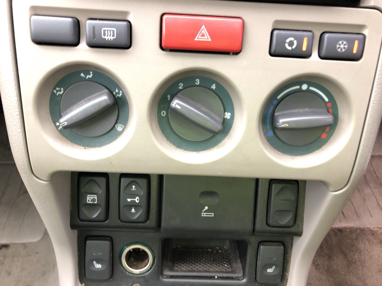 Aiwa Stereo Power Amplifier & Aiwa Stereo Integrated Amplifier (Lot of 2)