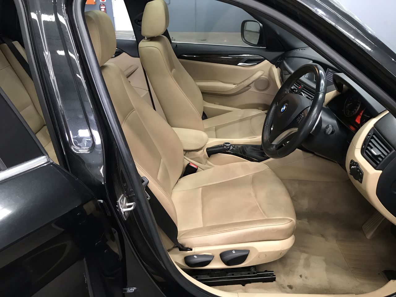 MASTER LOCK Electronic Deadbolt With LIGHT UP Keypad Antique Brass, DSKP060