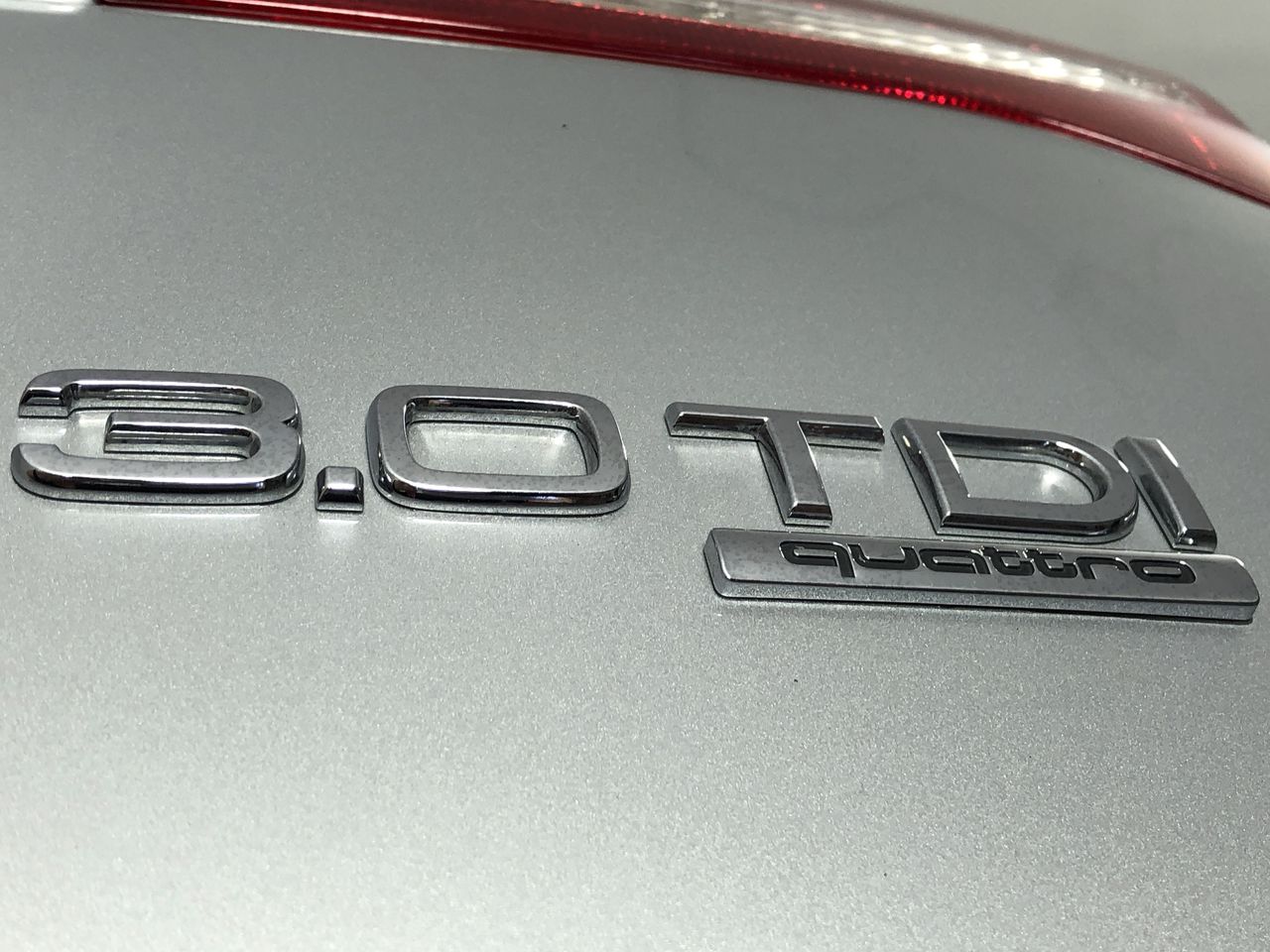 Premium 7kg Vented Dryer, White (59.5cm x 84.0cm x 55.5cm)