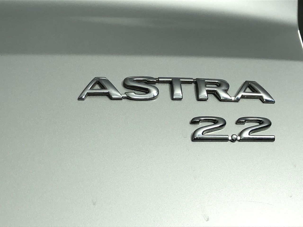 Ring Stick Up Cam Battery 3 Pack White + Spotlight Cam Plus Battery White N