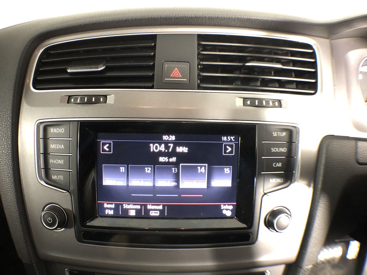 THERMOCAFE Stainless Steel Vacuum Insulated Pump Pot, 2.5L, Model: P3025AUS