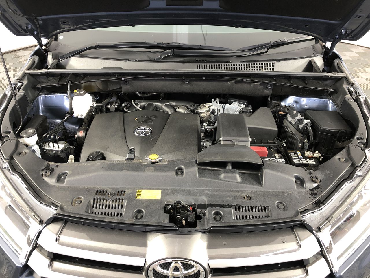 12 x Box of 24pc TNT SLURP. Best Before: 20/03/2026.