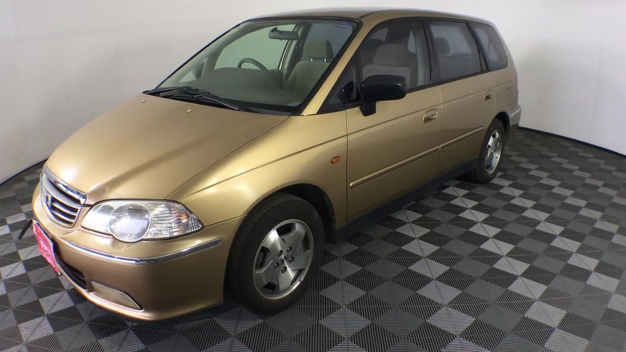 2 x PINE O CLEEN Laundry Sanitiser, Odour Active, 2L.