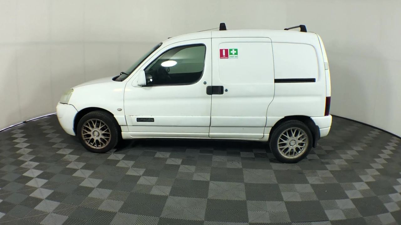 RIP CURL Men's Fun Times Short Sleeve Shirt, Size 2XL, Bone. RRP: $79.99.