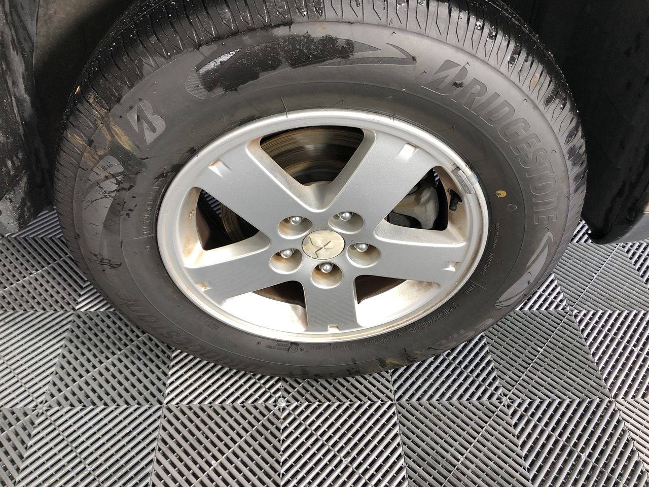 2pc DKNY Women's Stretch Velour Lounge Set, Size L, 95% Polyester, Black.