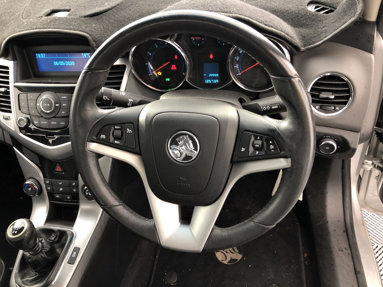 2pc DKNY Women's Stretch Velour Lounge Set, Size M, 95% Polyester, Black.