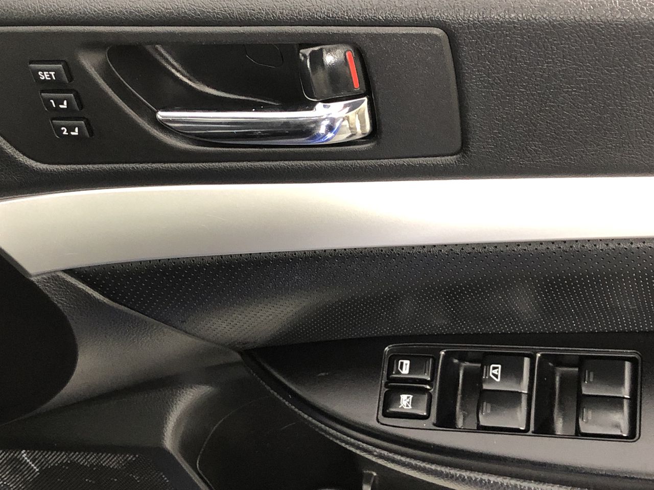 Mixed White Pack (6x 750mL)