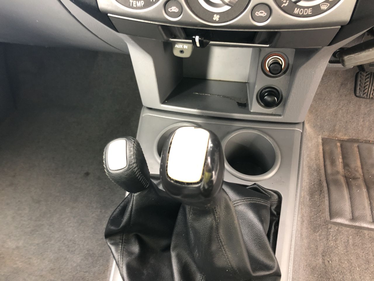 1/100 Scottdale gold bar x 2, 1g Valcumbi & 1Germania Silver bar x 2 each