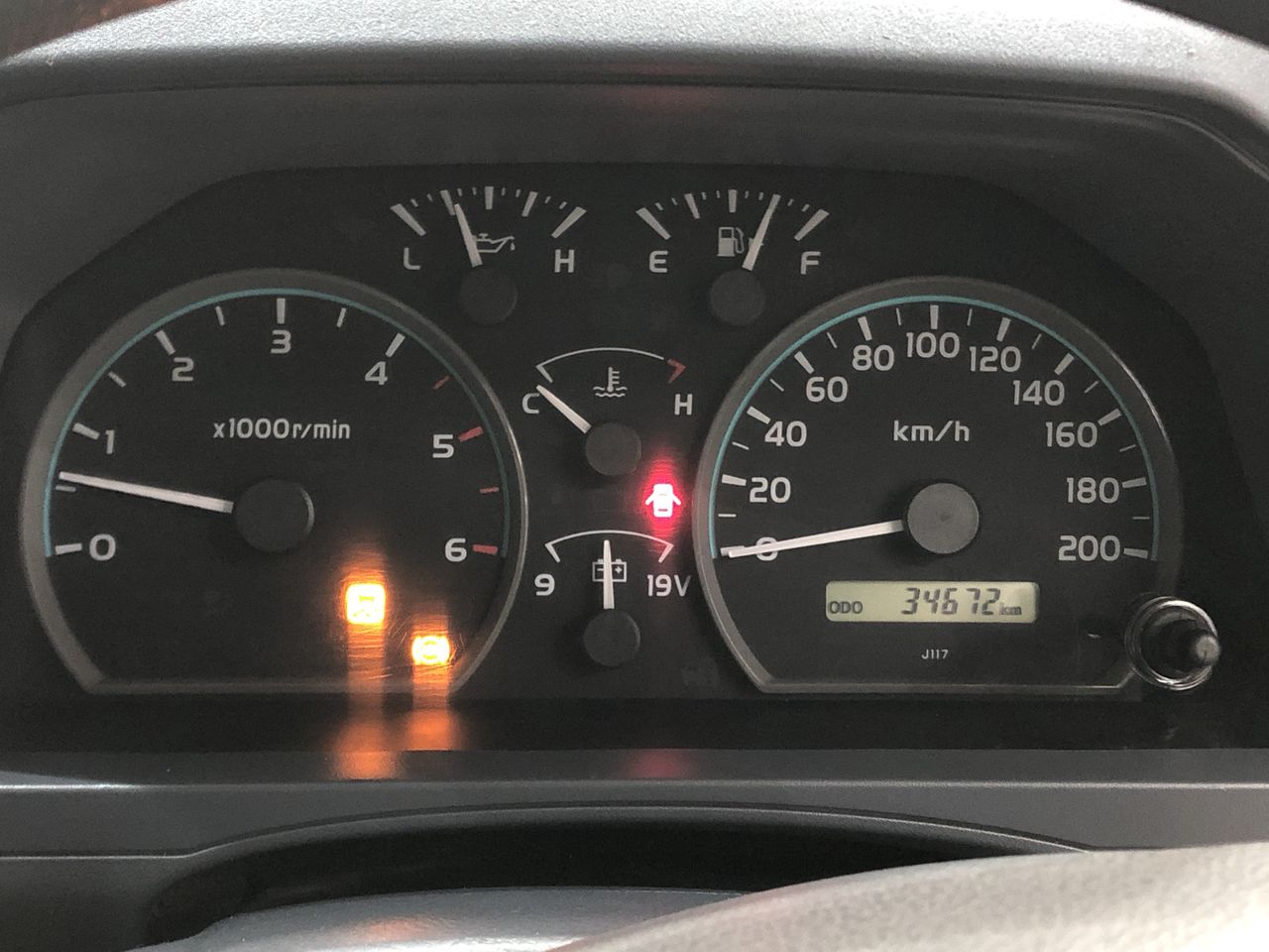 0.07 Carat round 2 white diamond