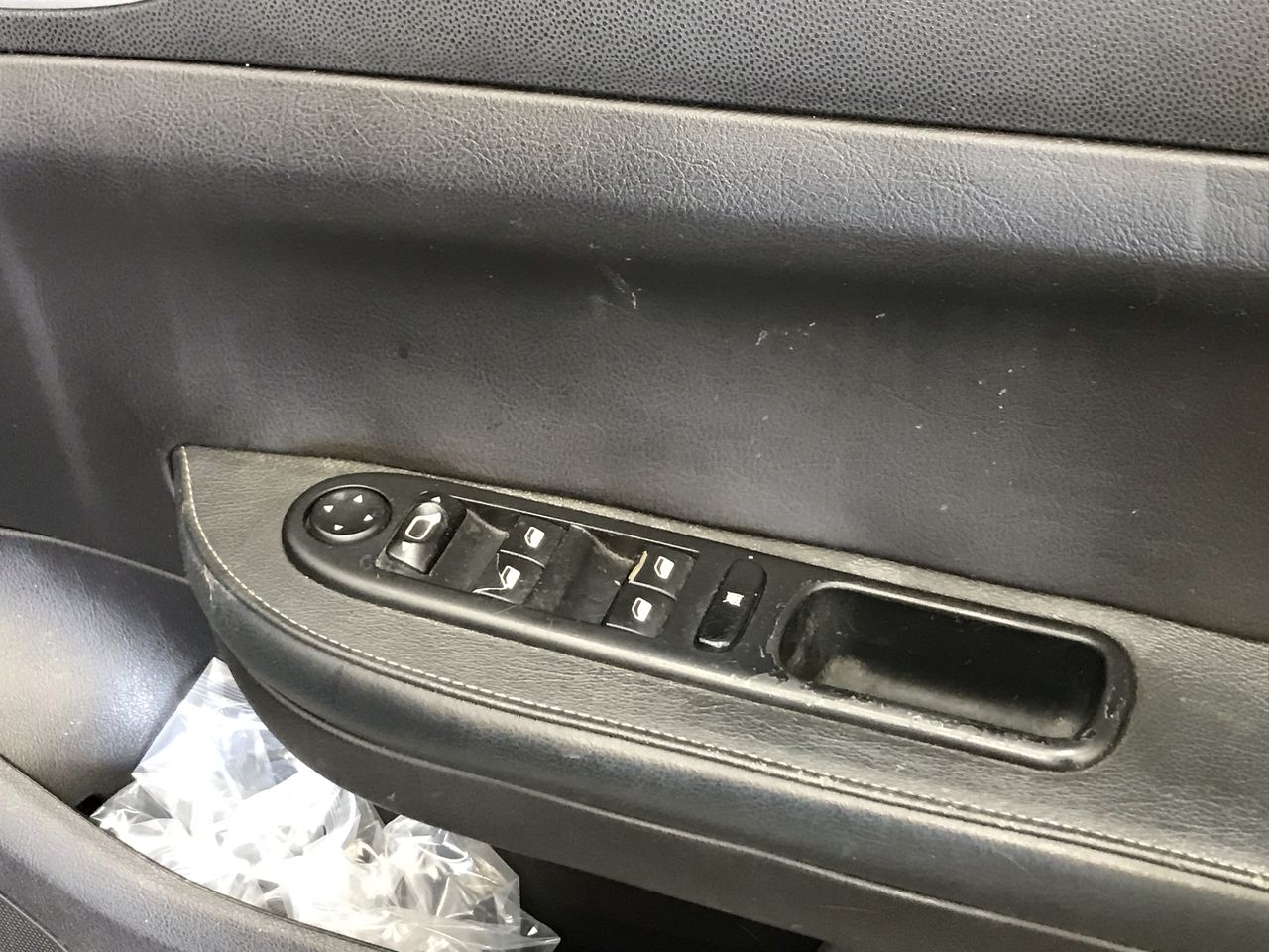 18K White Gold-Filled Single-Row Ring, Simulated Diamonds, Size 9