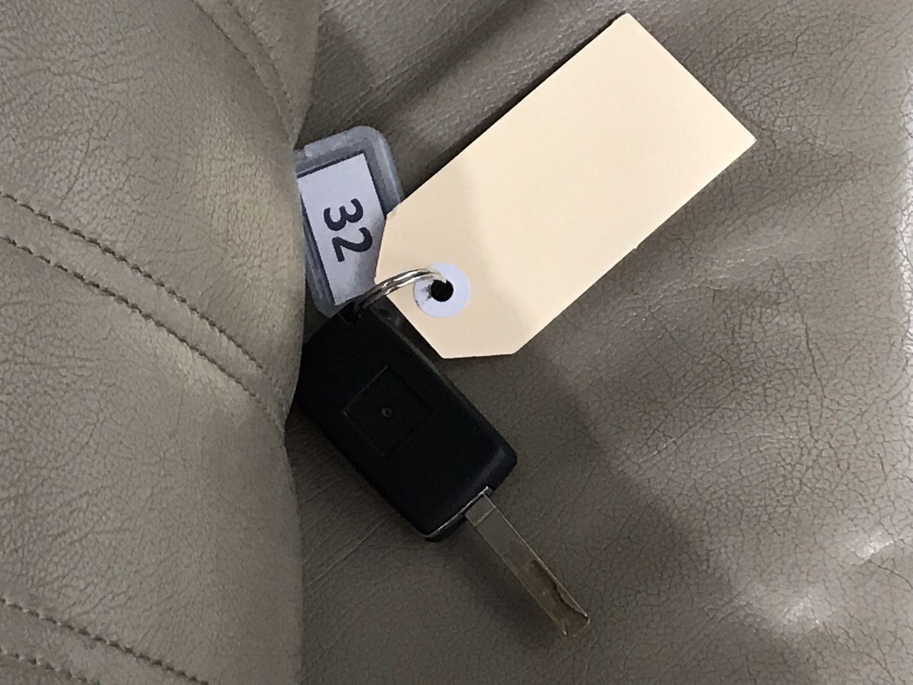 BIJ'OR - Designer White Freshwater Pearl Drop Earrings in Gold RRP $59