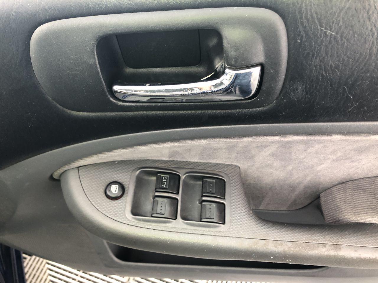 BIJ'OR - Genuine Grey Freshwater Pearl & Diamond Drop Earrings. RRP 59