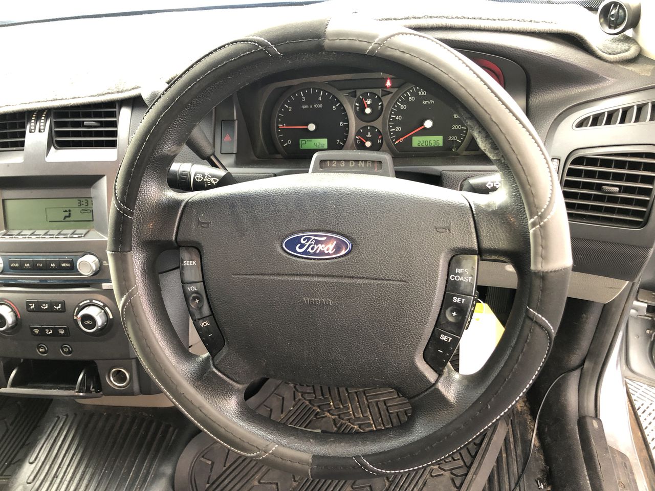 Mixed Lot of Battery Chargers & Batteries (Makita, Bosch, Ryobi, etc.)