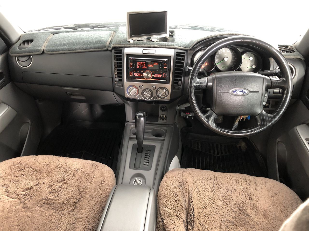 Nikon / Pentax / Canon Mix Model Compact Digital Camera (Lot of 12)