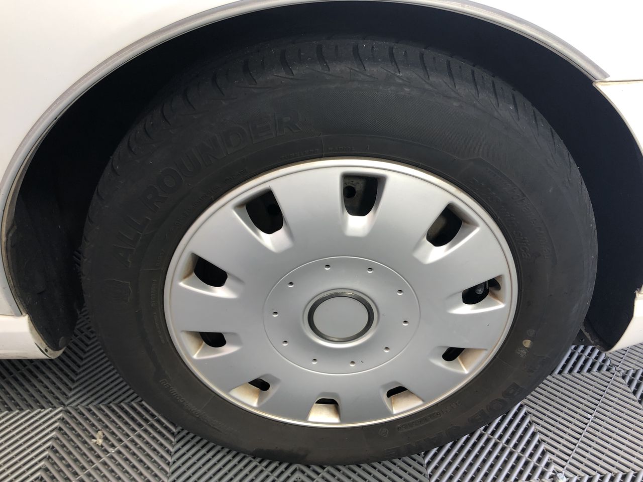 Mixed French Bubbles Pack #7, (12x 750mL), France.