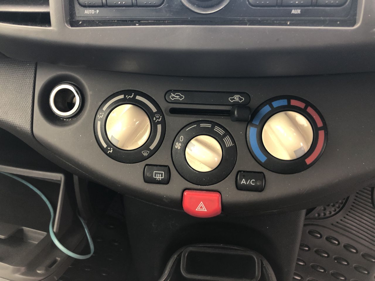 Yellowtail Chardonnay (6 x 750mL), SE, AUS.